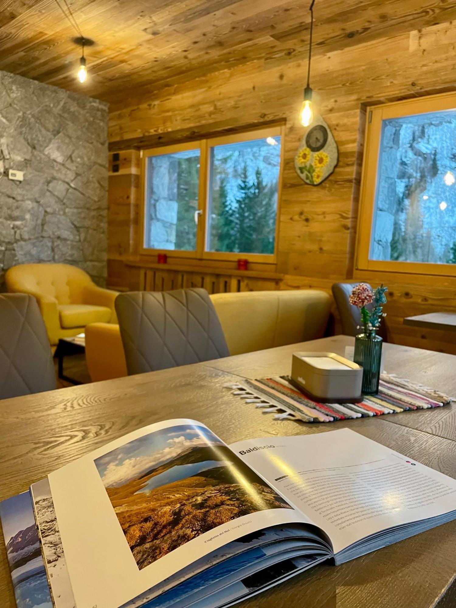 Hotel Gembro Chiesa in Valmalenco Luaran gambar