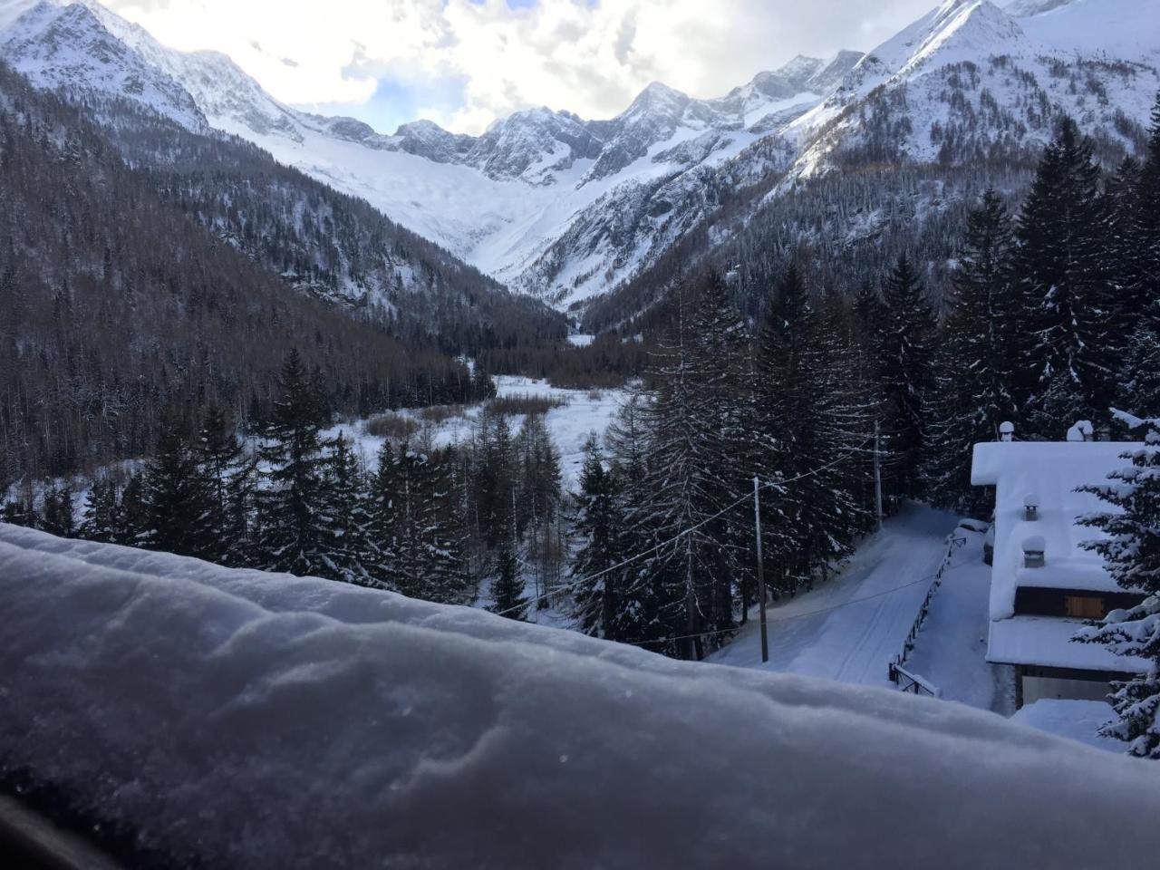 Hotel Gembro Chiesa in Valmalenco Luaran gambar