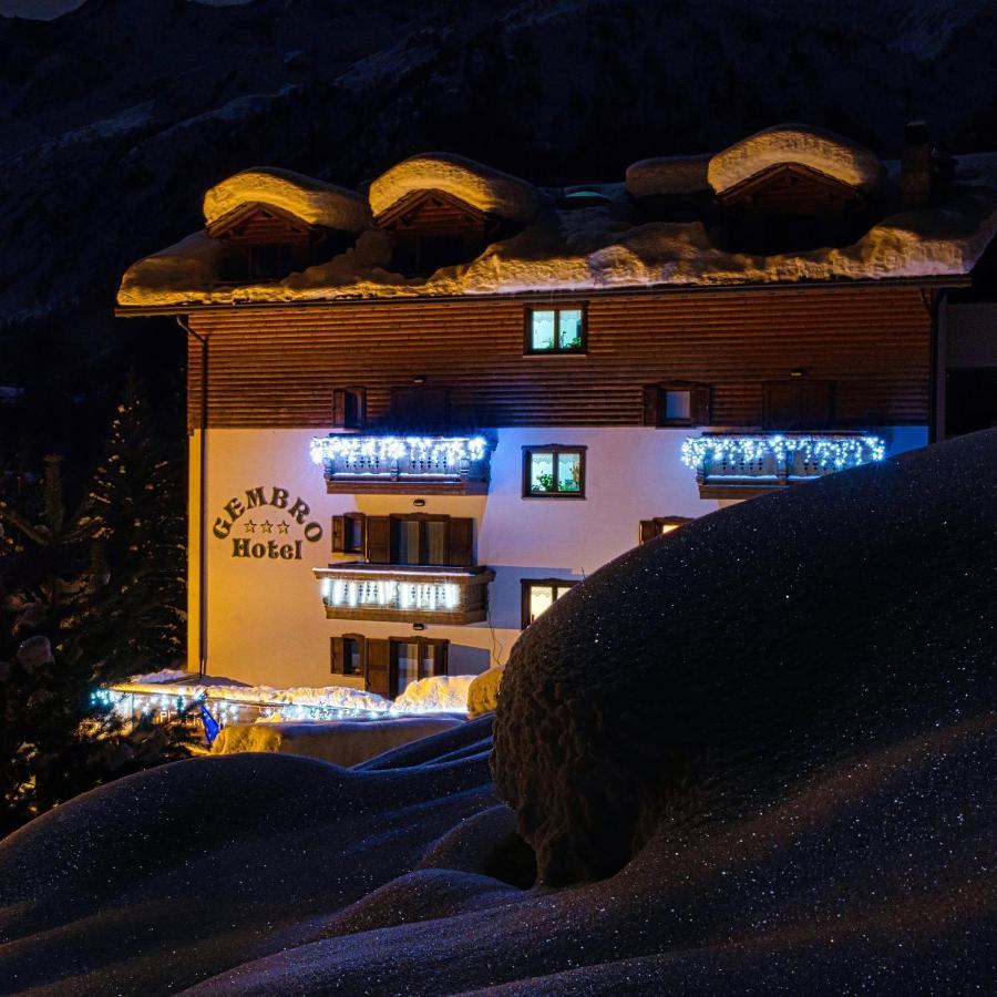 Hotel Gembro Chiesa in Valmalenco Luaran gambar