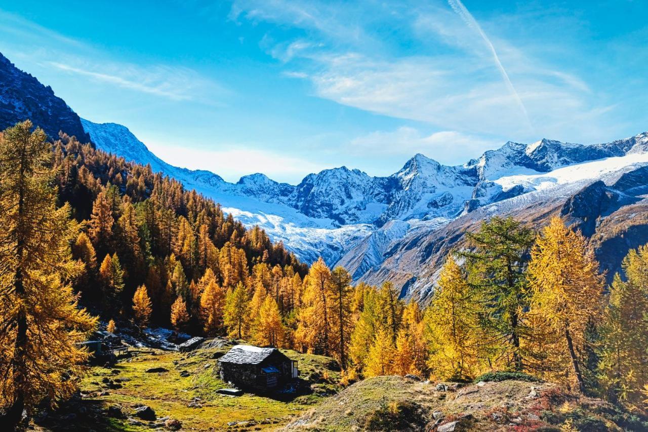 Hotel Gembro Chiesa in Valmalenco Luaran gambar